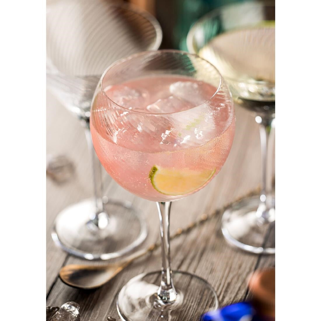 Utopia Twisted Hayworth-Cocktailglazen, 580ml (Pak Van 6)